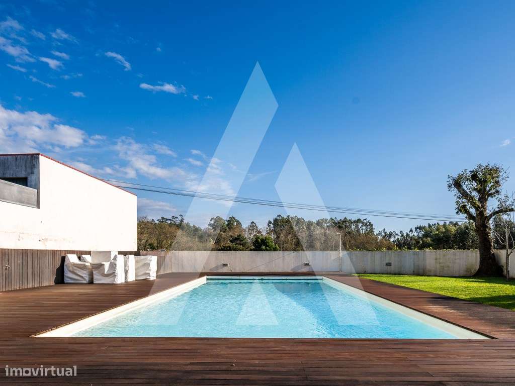 Moradia T3 com Piscina no Centro de Avanca - Aveiro - Arquitetura C...-9