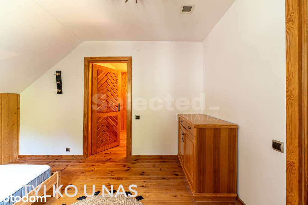 Piękna posiadłość, prywatny las-13