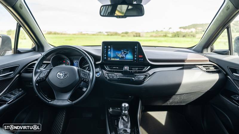 Toyota C-HR 1.8 HSD Exclusive+P.Luxury - 8