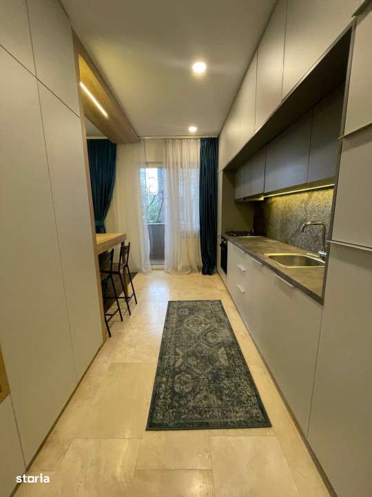 Studio-Parter-INALT-IN-PARCUL-CAROL - Imagine principală: 5/14