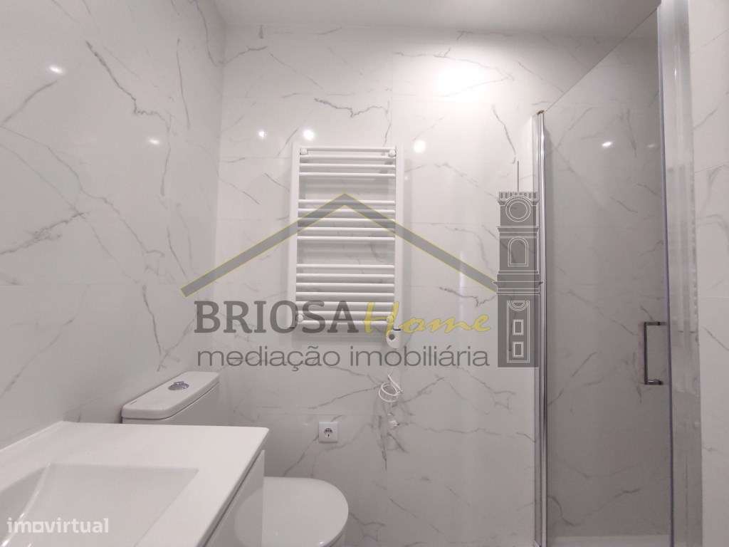 Apartamento T2, novo, em Coimbra-8