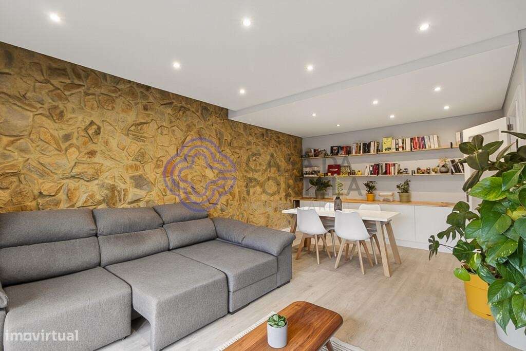 Apartamento T3 com varanda e garagem - Grande imagem: 3/23