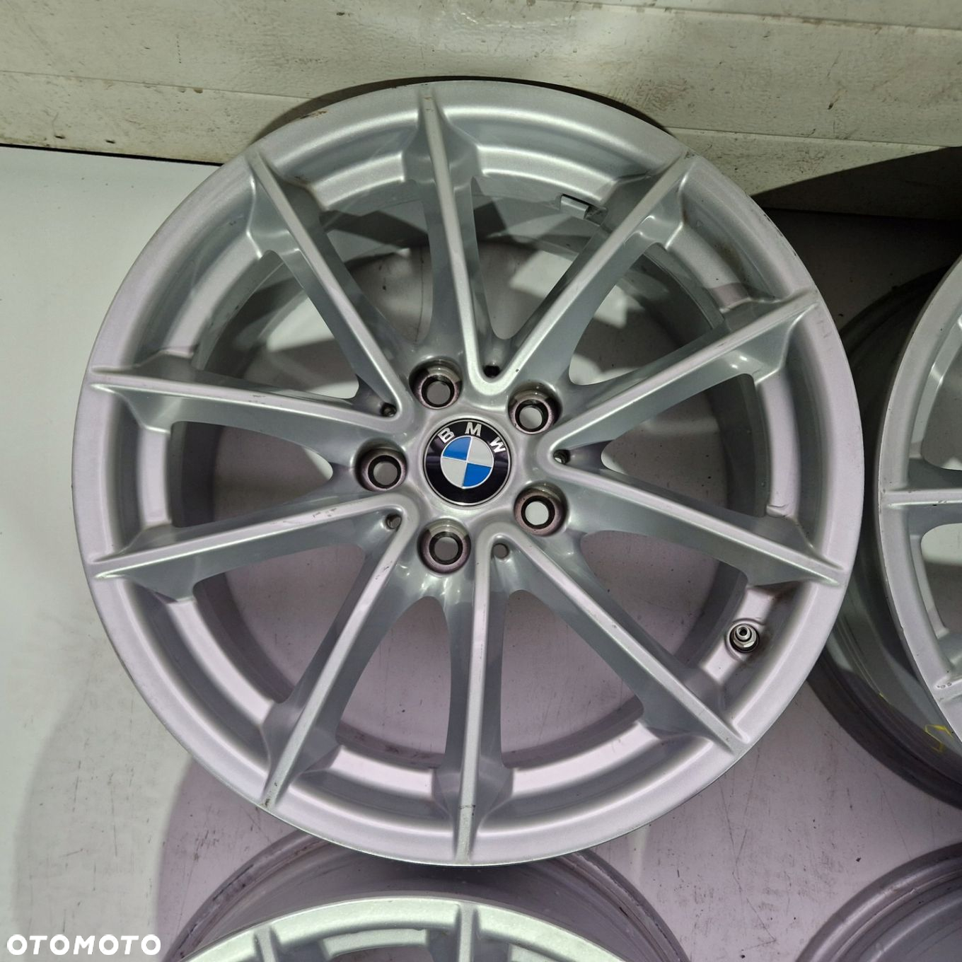 BMW 3 G20 G21 5 G30 G31 5x112 17 ET28 - 5