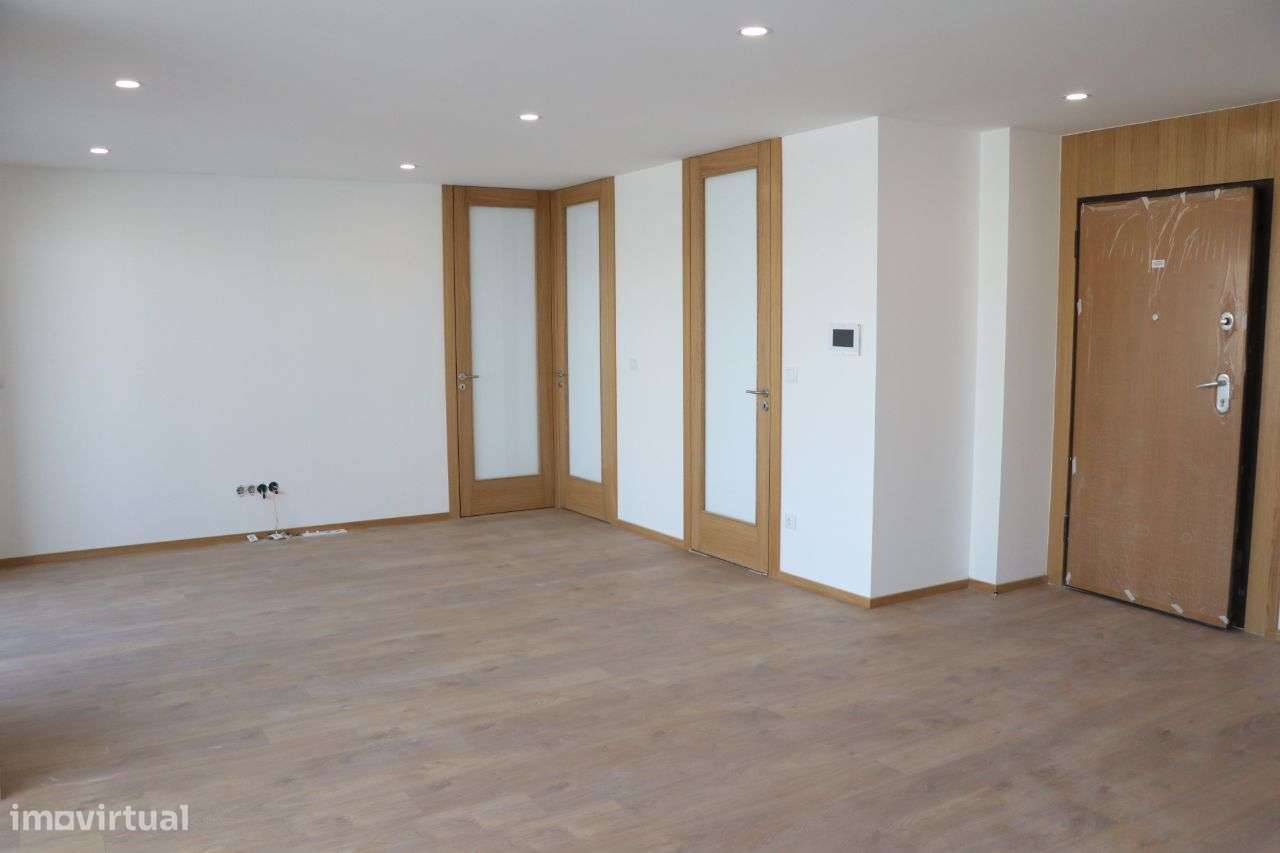 T2 em Guimarães - Grande imagem: 4/19