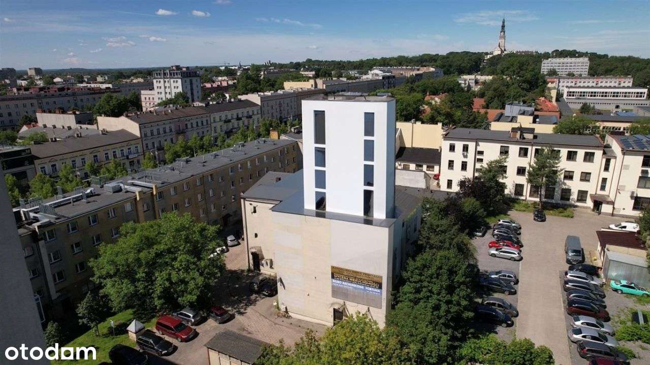 Poddasze w kamienicy. III Aleja Nmp, 6-8 mieszkań-2