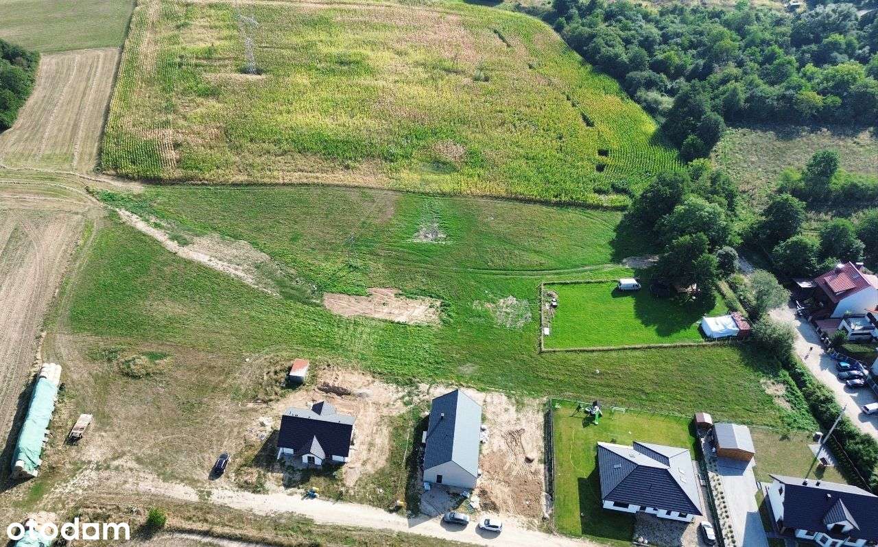 Działka budowlana na Morasku, ul. Łysy Młyn.-4