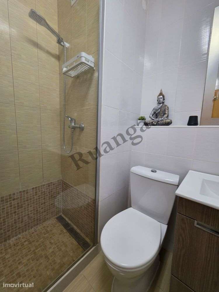 Apartamento T2 R/C para Venda em Vila Nova de Santo André-23