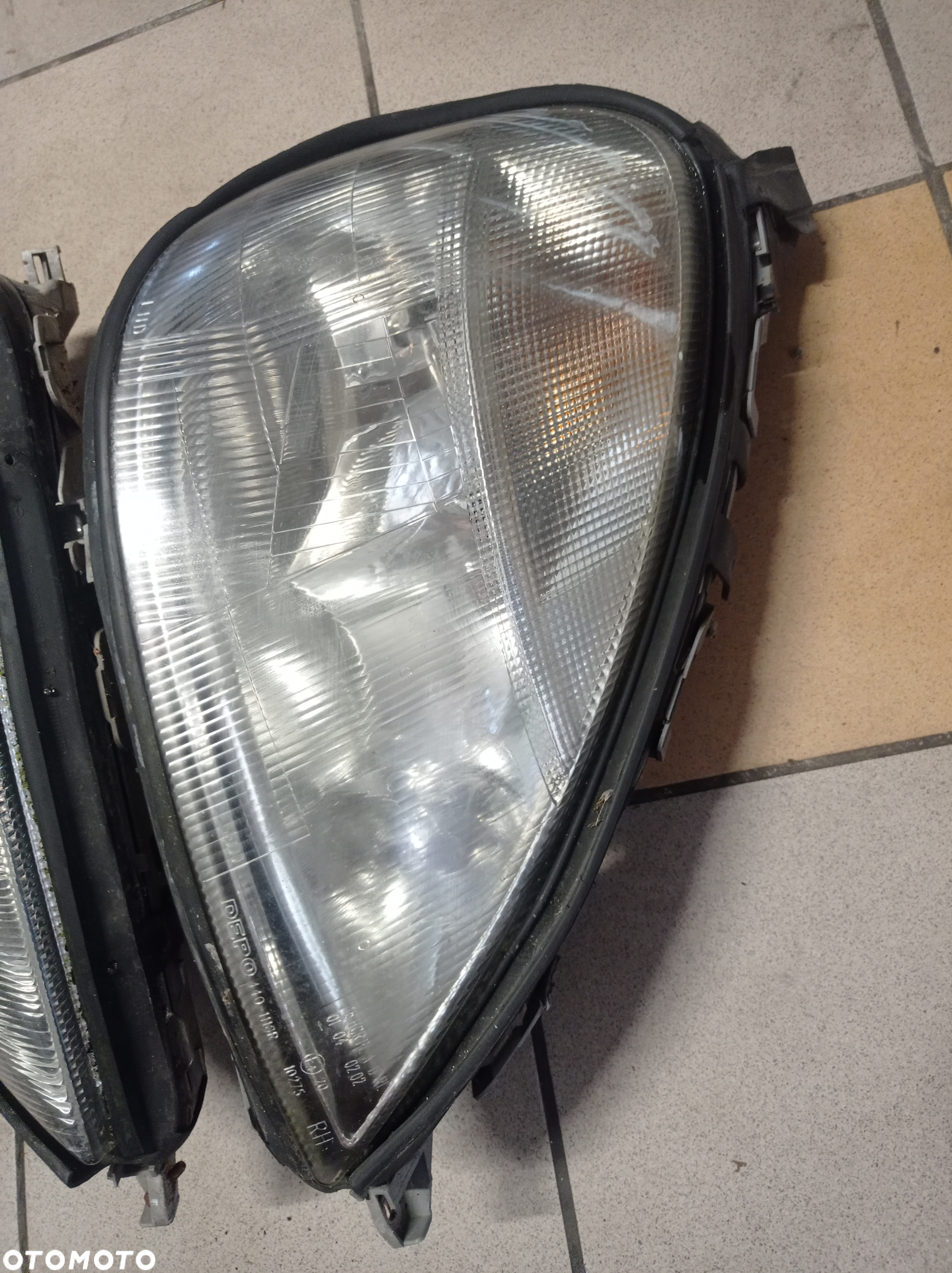 LAMPA PRAWA I LEWA MERCEDES KLASA A A168 - 3