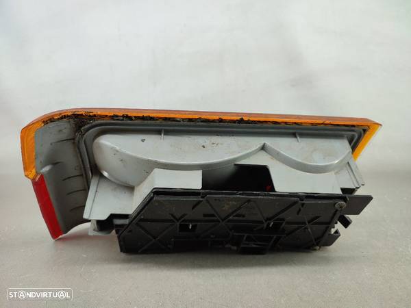 Farolim Drt Painel Direito Renault 9 (L42_) - 2