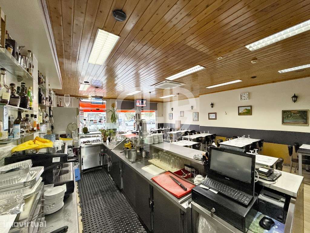Oportunidade de Investimento | Trespasse Restaurante 'PONTO DE ENCO...-14