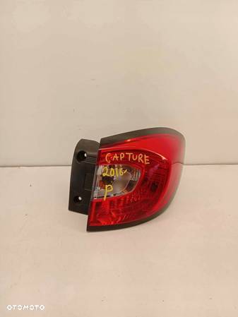 LAMPA PRAWA TYLNA RENAULT CAPTUR I 13-19 - 2