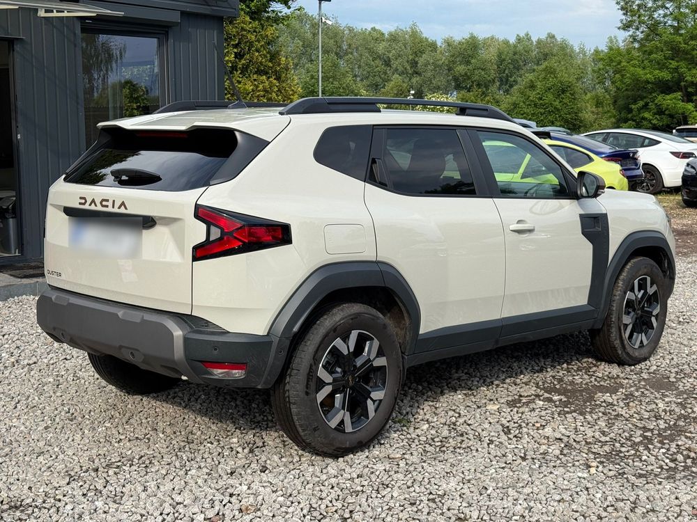 Dacia Duster F5 2025