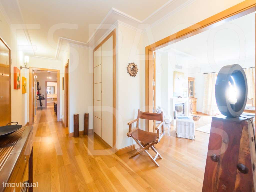 DESLUMBRANTE! Condomínio Privado com porteiro residente, vigilância...-49