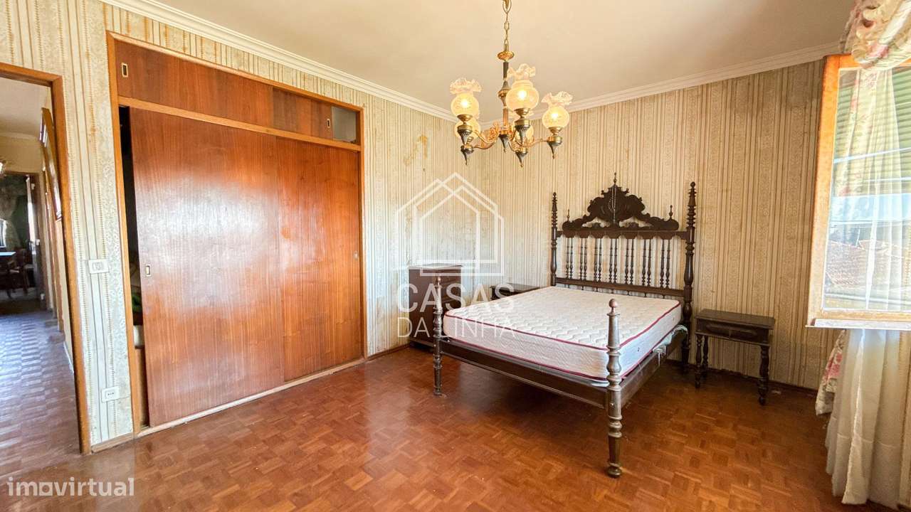 Moradia Independente T5 em Vila Fria - Porto Salvo-27