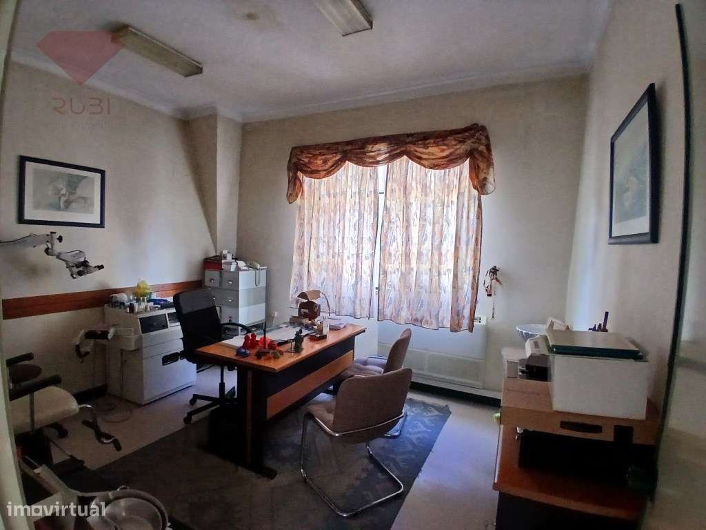 Edifício Comercial no Bairro do Salgado-51