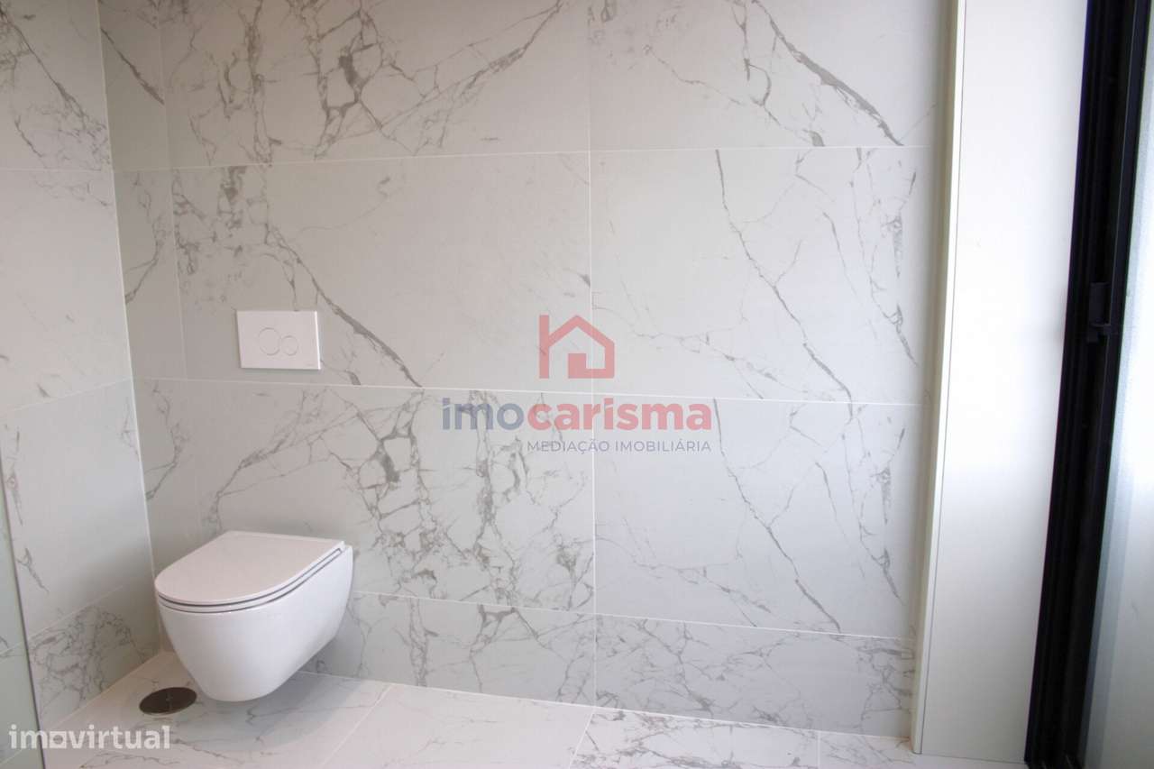 Apartamento T3 Novo, No Último Piso, Centro de Paços de Ferreira-20