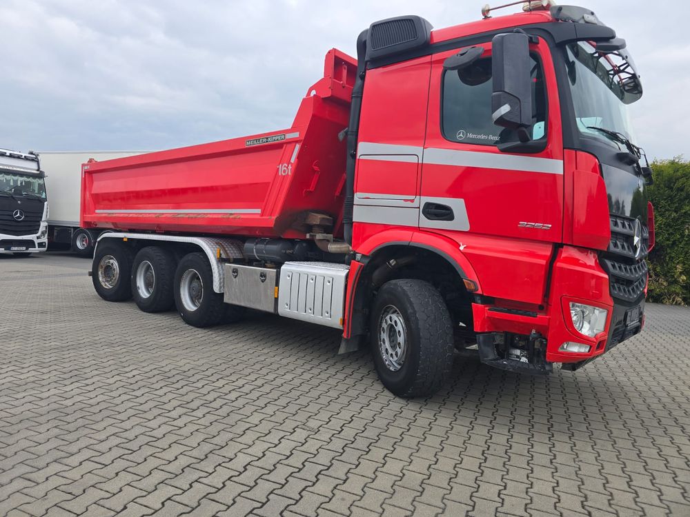 Mercedes-Benz Arocs 2017
