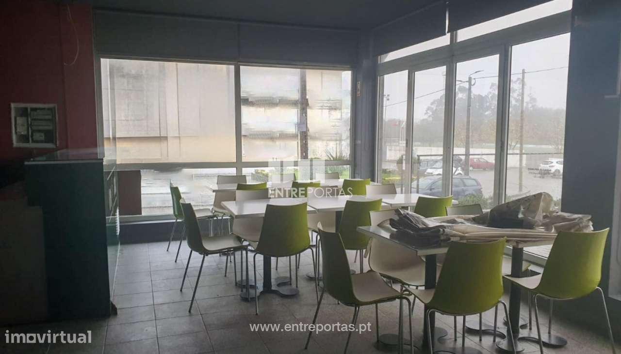 Venda de Loja com 174.2 m2, Touguinha, Vila do Conde - Grande imagem: 3/16
