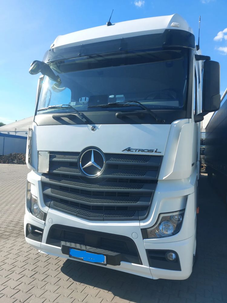 Mercedes-Benz Actros 2023