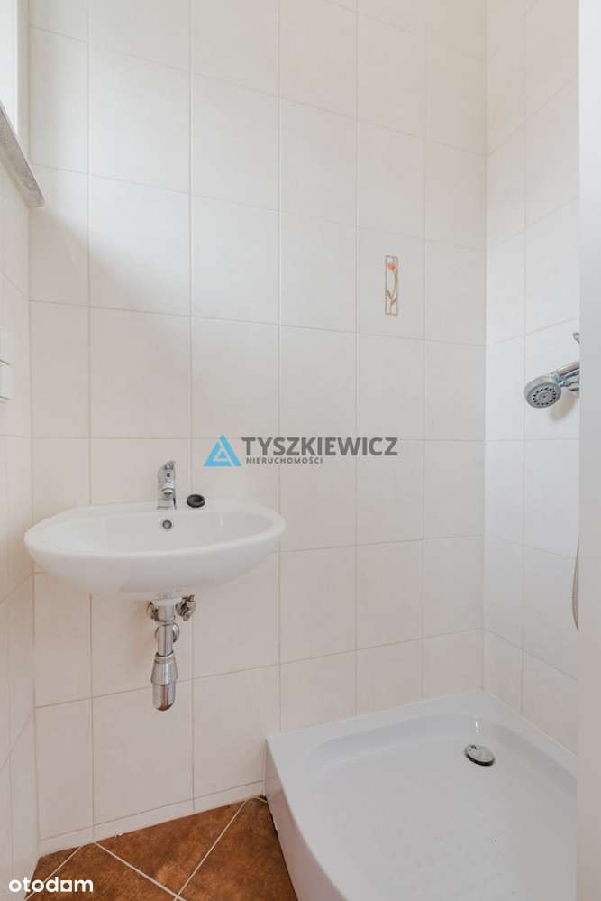 Bezczynszowy parter domu z działką i dużą piwnicą!-11