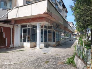 Spatiu comercial de inchiriat bdul Belvedere Onesti - Imagine principală: 3/7