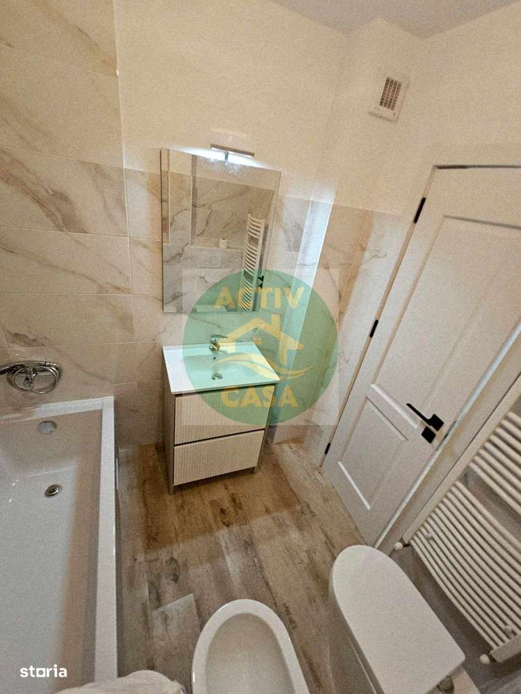 Apartament 3 camere , zona Centru - Imagine principală: 4/8