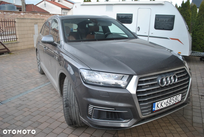 Audi Q7 - 13