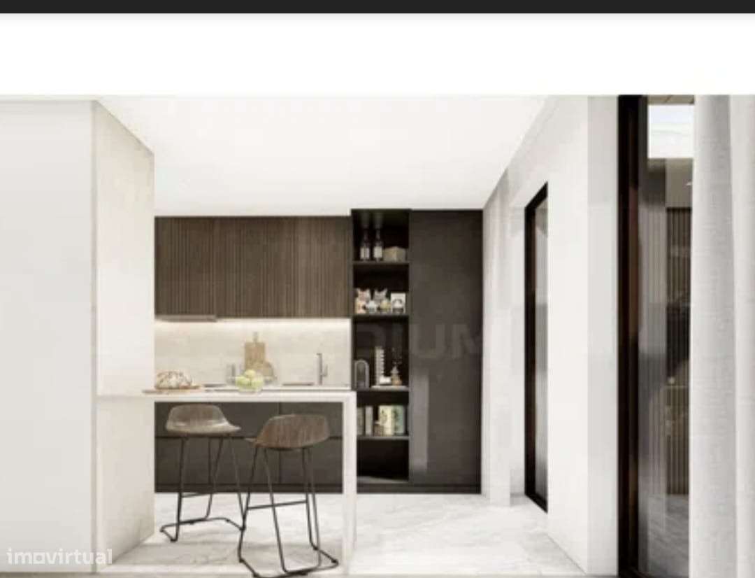 Apartamento T1 com varanda, garagem e terraço - Grande imagem: 5/9