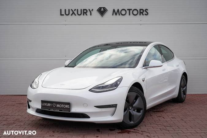 Tesla Model 3 AWD Dual Motor - 1