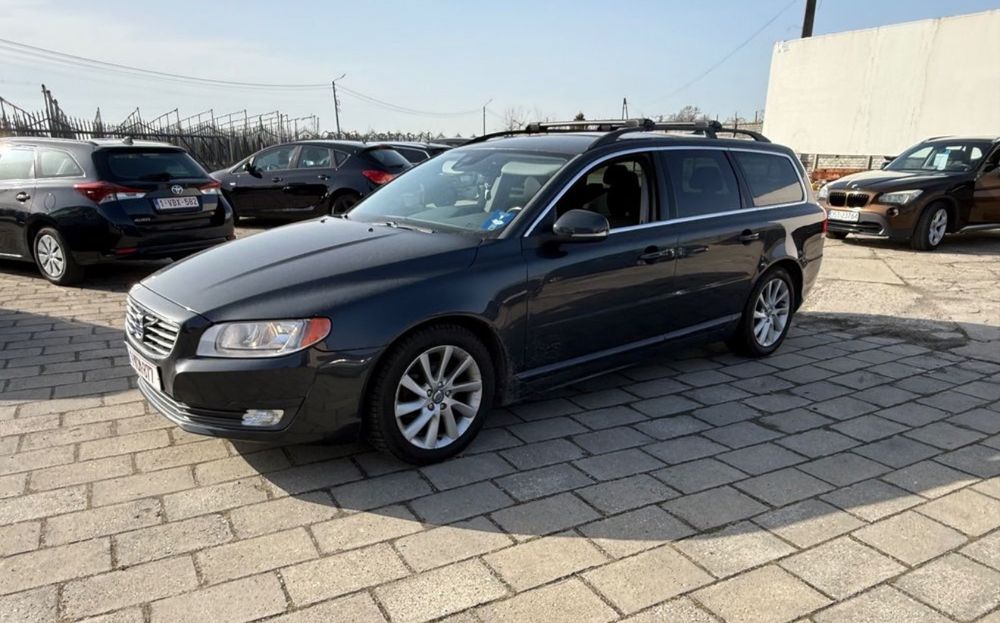 Volvo V70 III D2 Geartronic Powershift Kinetic 2014