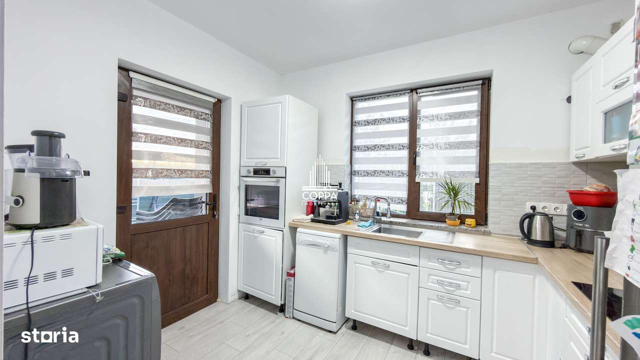 Casa zona Castel Transilvania-9