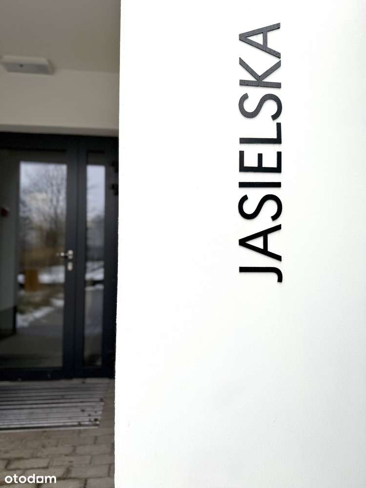 Parterowe mieszkanie 2pokojowe z ogródkiem i miejscem w hali garażowej-17