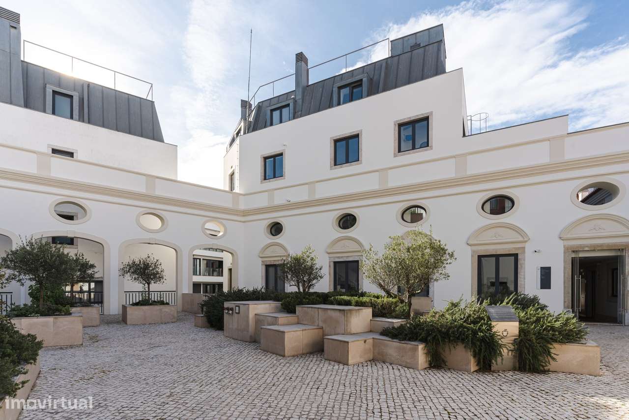 Exclusivo Apartamento de dois quartos em antigo Palácio de Lisboa - Grande imagem: 1/30