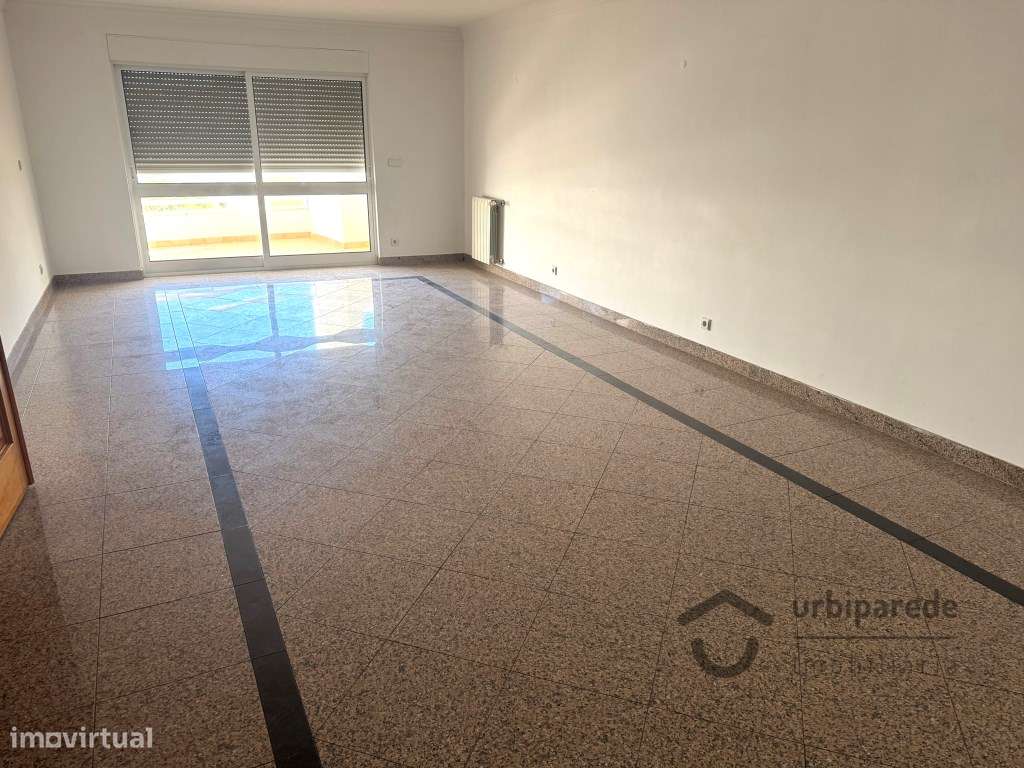 Apartamento T3 no Jardins da Parede.-6