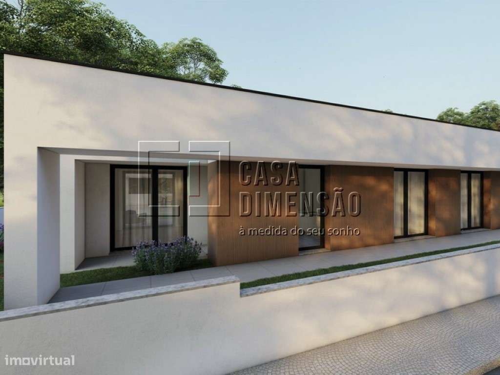 Moradia Térrea isolada de Arquitectura Moderna de tipologia T4 na z...-10