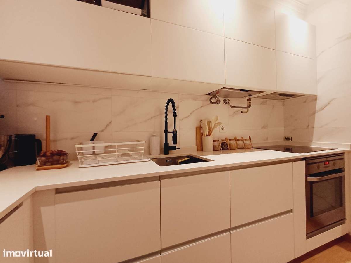 Apartamento T2 Totalmente Remodelado na Quinta do Romão, Quarteira-6