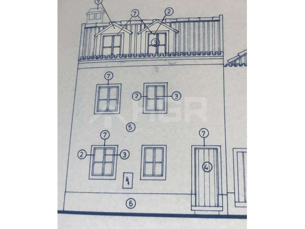 T2 TRIPLEX | PARA INVESTIMENTO | ZONA HISTÓRICA - Grande imagem: 4/8