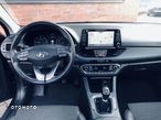 Hyundai I30 Fastback 1.6 CRDI Premium - 17