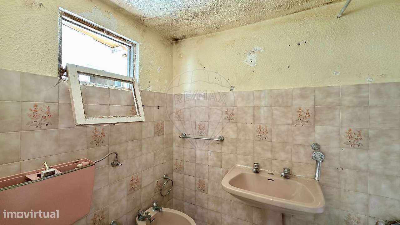 Moradia T2 para venda-20
