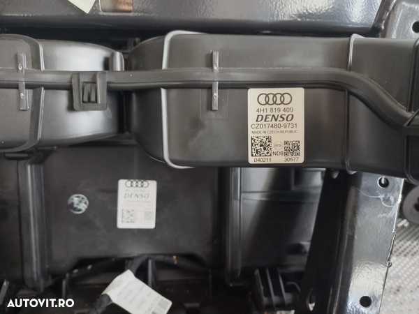 Carcasa Aeroterma Tulumba Traversa Armatura Bord Audi A8 4H D4 An 2010-2011-2012-2013-2014-2015-2016-2017-2018 Volan Stanga Europa Dezmembrez Audi A8 4H D4 3.0 Tdi Quattro Motor CDT Cutie MXU Volan Stanga - Dezmembrari Arad - 13