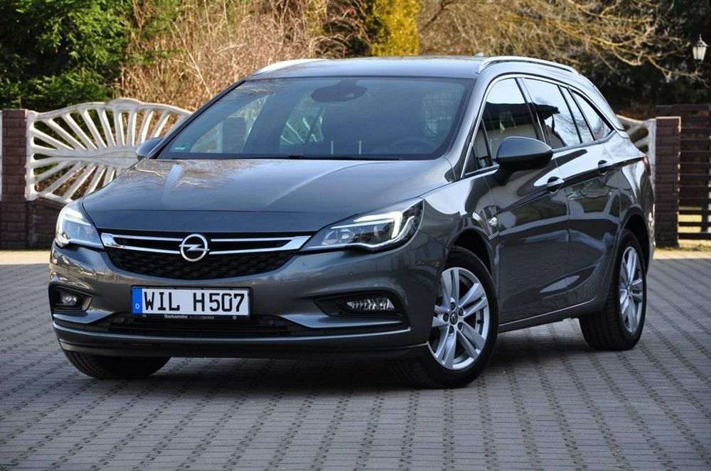 Opel Astra K (2015-2021) 2017