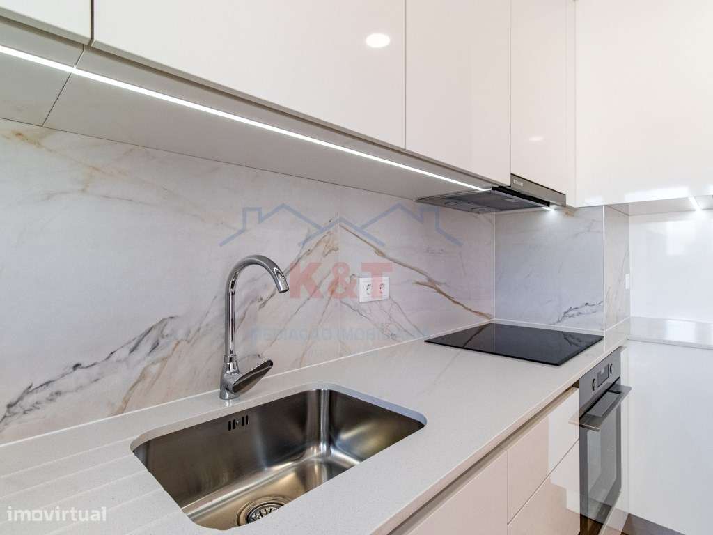 Apartamento T1 remodelado na Praia da Rocha-3