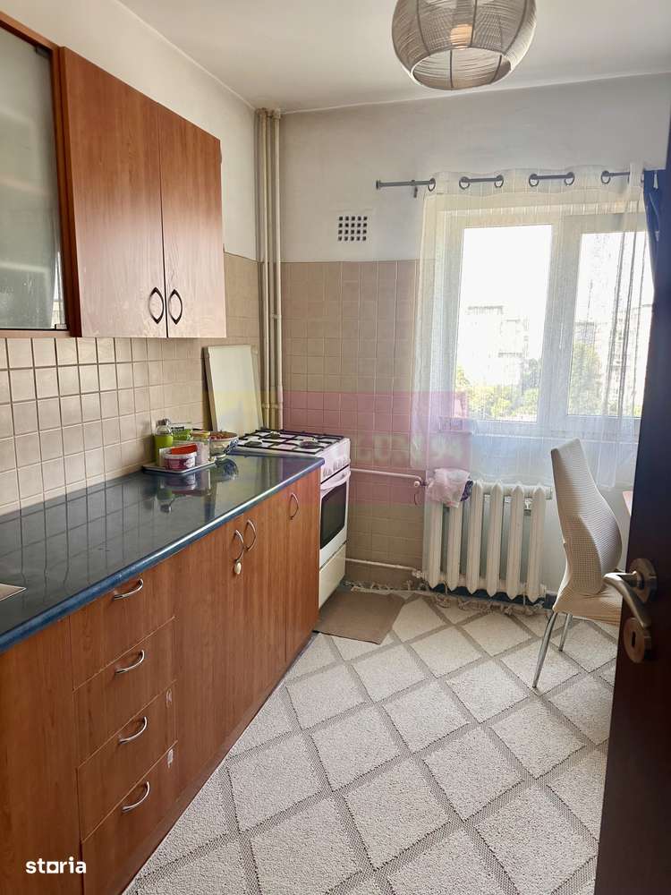 2 camere de vanzare Sebastian - Novaci-2