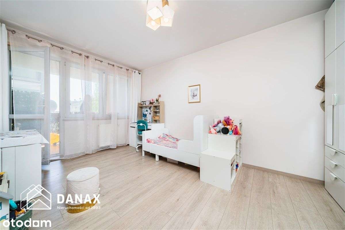 2-3 pokojowe, duży balkon, komórki, parking - Pełny obrazek: 5/14