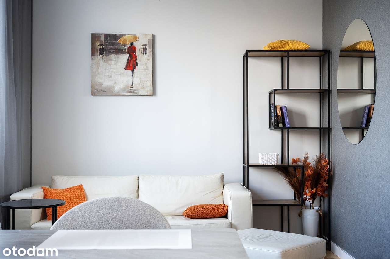 Plac Hallera | 2 pokoje z balkonem | V piętro z widokiem | Winda-2