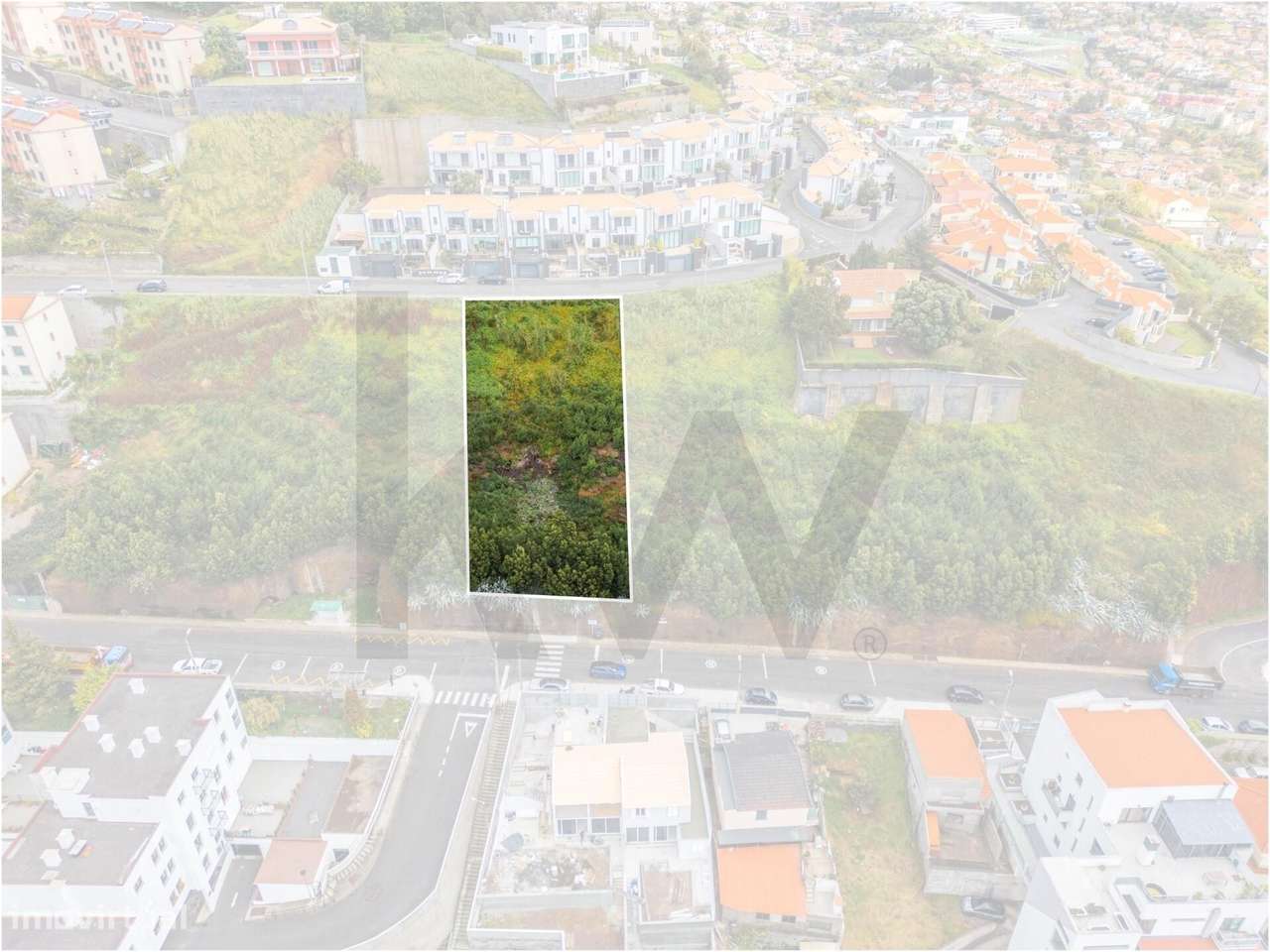 **Terreno com 1043m2 no Pico das Romeiras - Santo António!** - Grande imagem: 3/40