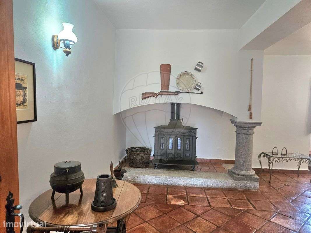 Moradia T6 para venda - Grande imagem: 3/45