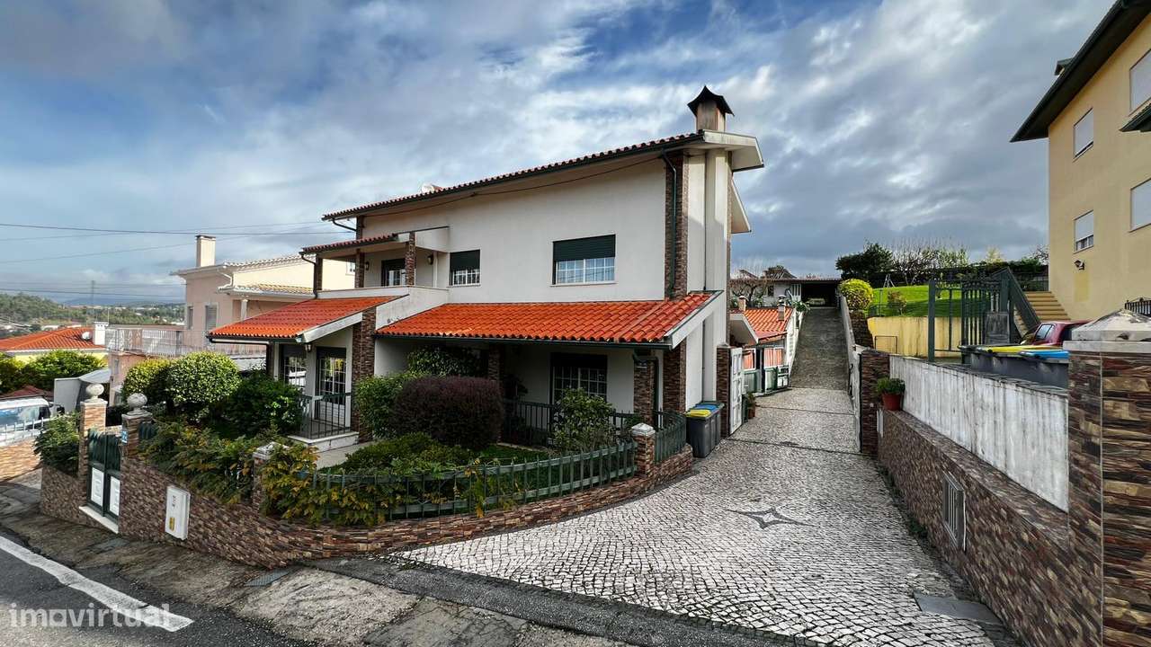 MORADIA T4 EM COIMBRA - Grande imagem: 4/60