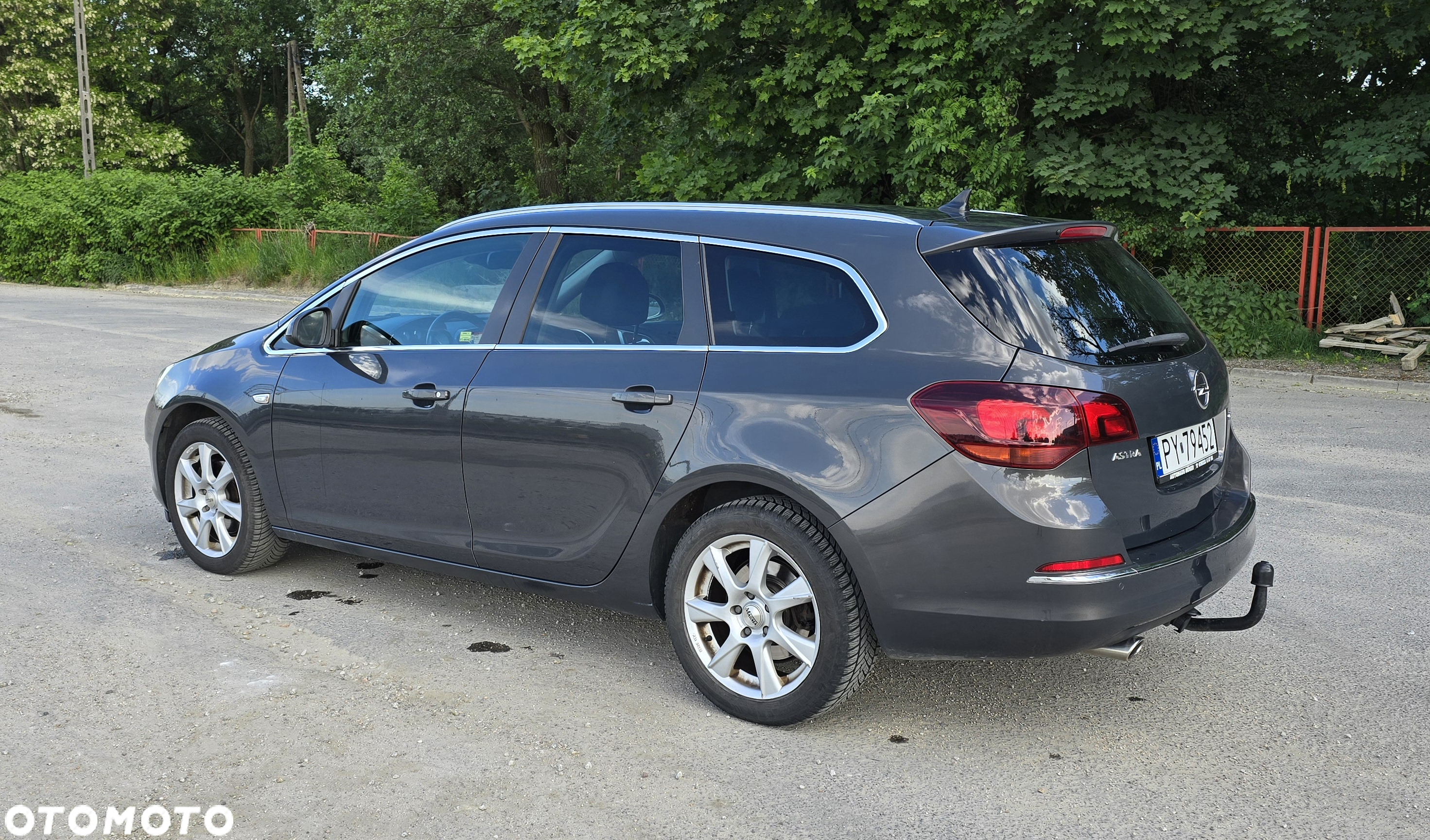 Opel Astra 2.0 CDTI DPF SportsTourer Edition - 4