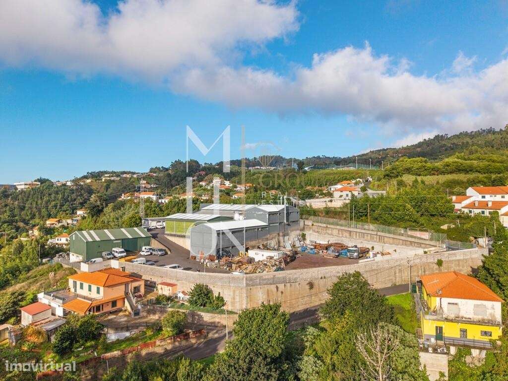 Oportunidade de Investimento Industrial - lote 7.290 m2 com 1.595 m2 d-5